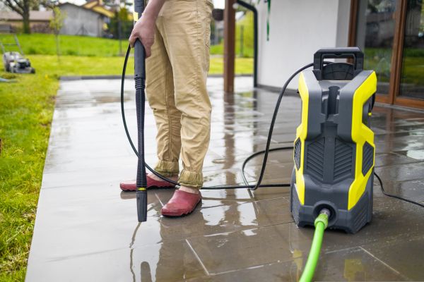 Porch Pressure Washing in Crystal Lake