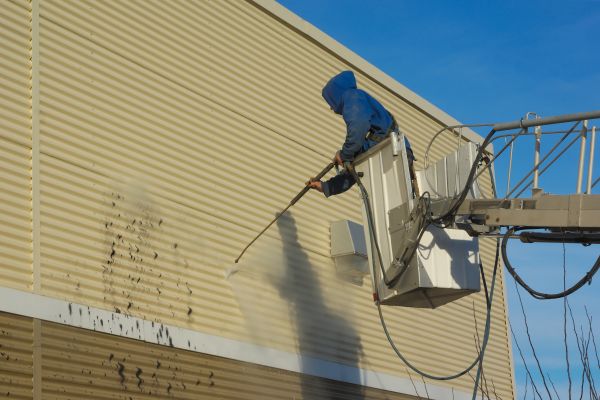 Cost of Commercial Exterior Cleaning in Crystal Lake