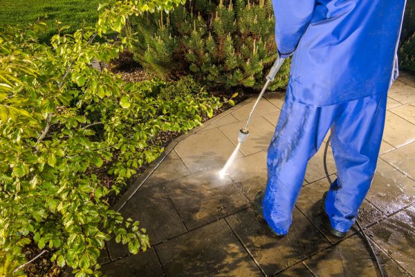 Cost of Hardscape Cleaning in Crystal Lake