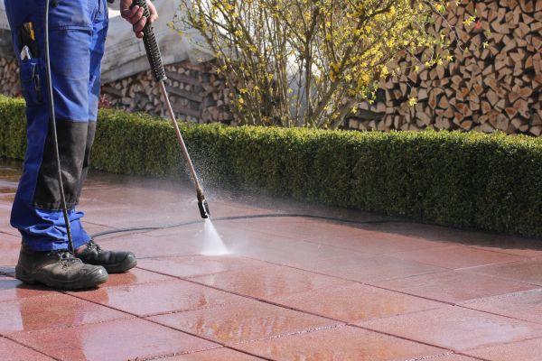 Driveway Pavers Cleaning in Crystal Lake