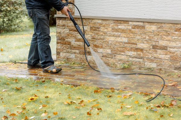 Cost of Residential Powerwashing in Crystal Lake
